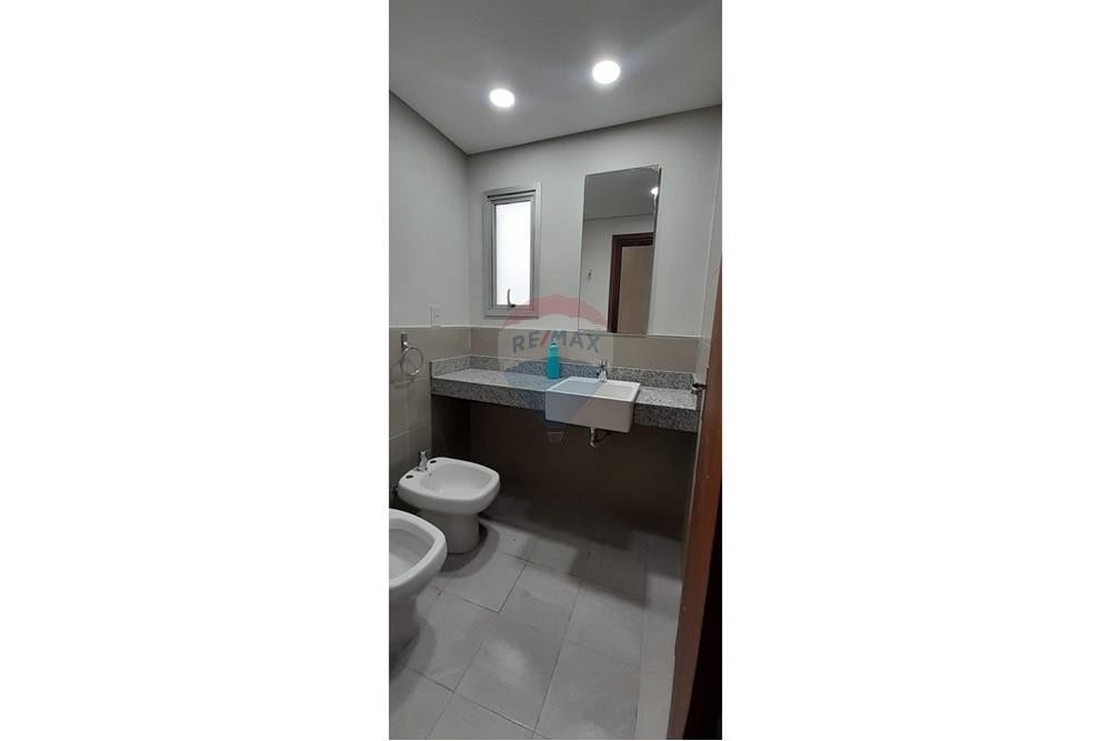 VENDO DTO EN EDIFICIO FORTALEZA ALBERDI — foto 2