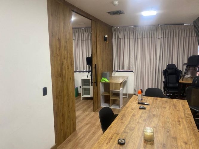 Oficina en arriendo en El Poblado, Medellín, 53 m² · foto 5 de 10