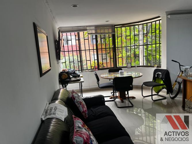 Casa de 5 alcobas en venta en Belén, Medellín, 750 m² · foto 16 de 18