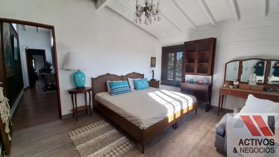 Casa de 5 alcobas en arriendo en El Capiro, Rionegro · foto 18 de 24
