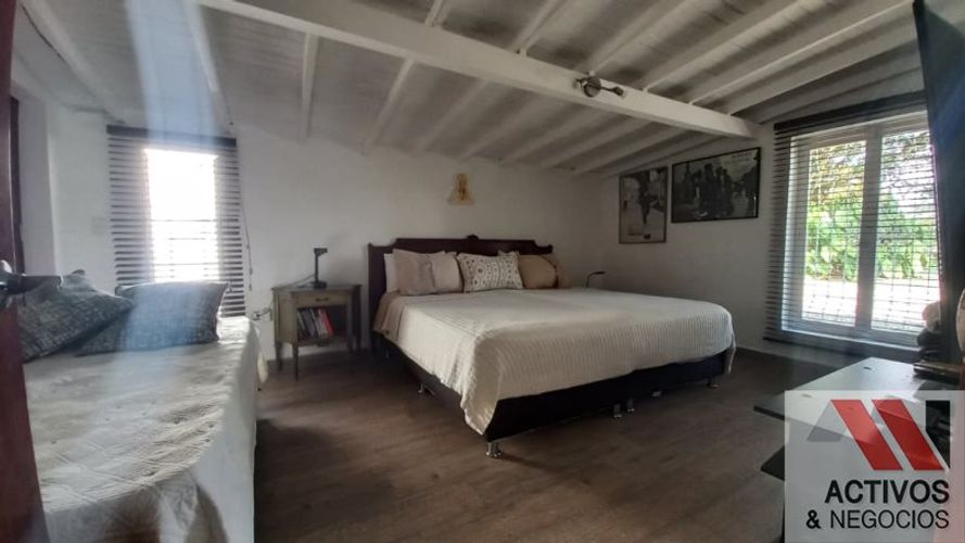 Casa de 5 alcobas en arriendo en El Capiro, Rionegro · foto 20 de 24