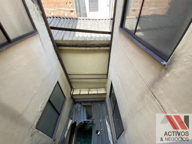 Edificio en venta en Los Angeles, Medellín, 524 m² · foto 19 de 22