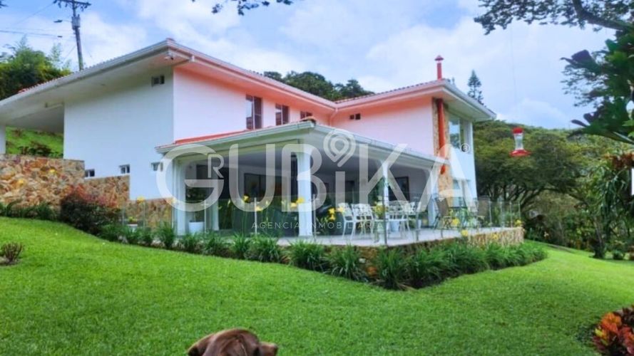 Finca en venta en El Saladito, Cali, 7653 m² · foto 2 de 24