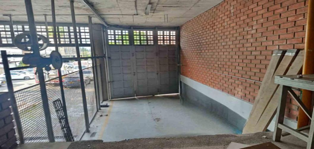Bodega en arriendo en El Poblado, Medellín, 1300 m² · foto 17 de 17
