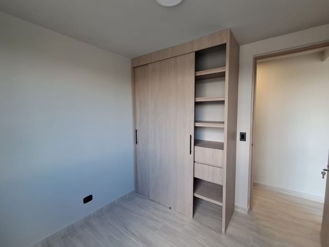 Apartamento de 2 alcobas en arriendo en Cuatro Esquinas, Rionegro, 50 m² · foto 7 de 13