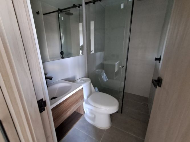 Apartamento de 2 alcobas en arriendo en Cuatro Esquinas, Rionegro, 50 m² · foto 10 de 13