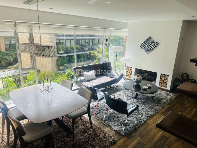 Apartamento de 2 alcobas en venta en Los Rosales, Bogotá, 123 m² · foto 4 de 13