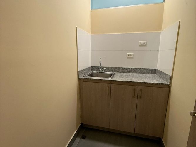 Oficina en arriendo en Milla De Oro, Medellín, 50 m² · foto 6 de 6