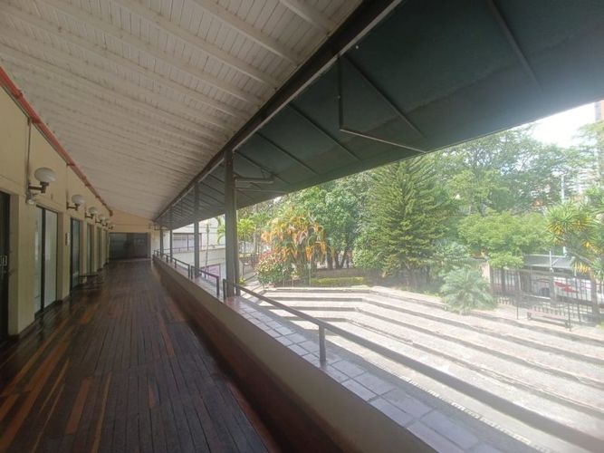 Local en arriendo en Jardines, Envigado, 15 m² · foto 3 de 7
