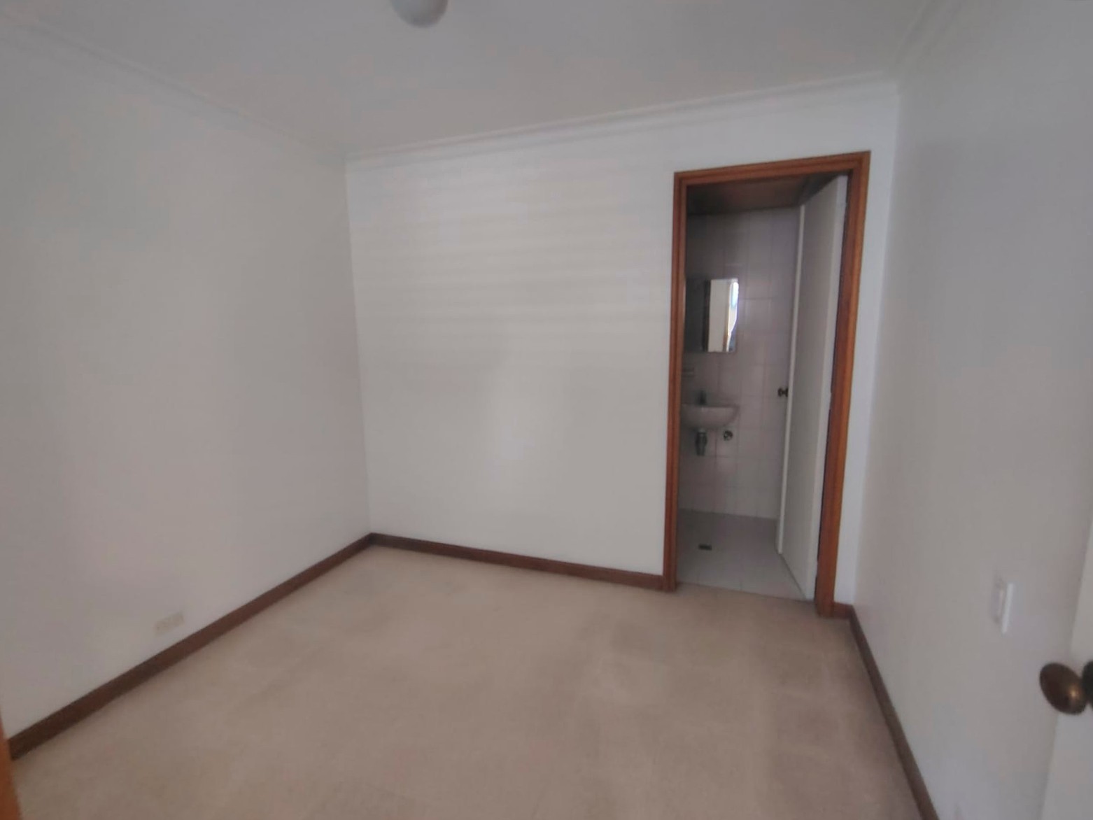 Apartamento en arriendo en El Poblado, Medellín · foto 8 de 19