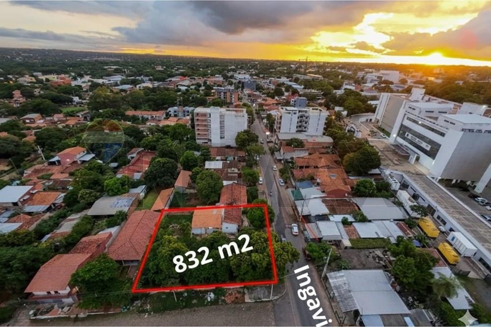 AMPLIO TERRENO EN ESQUINA EN FERNANDO NORTE EN VENTA (832 M2) — foto 2