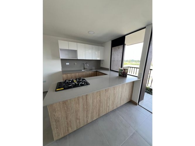 Apartamento de 2 alcobas en venta en Rionegro, 65 m² · foto 4 de 14
