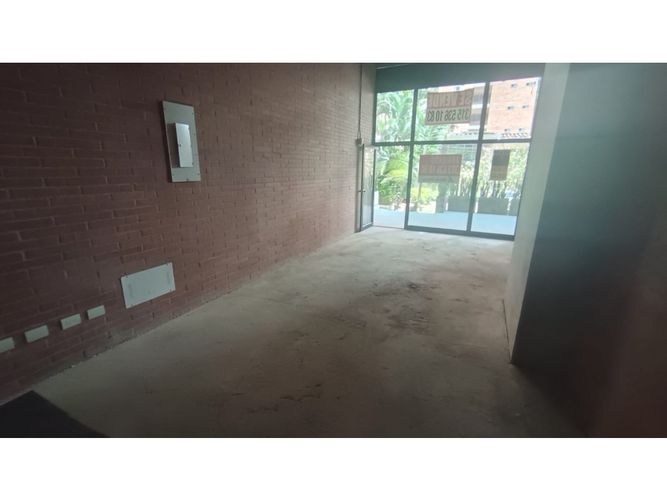 Local en arriendo en Laureles, Medellín, 35 m² · foto 2 de 6
