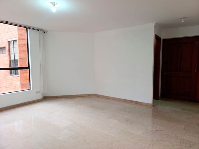 Apartamento de 3 alcobas en arriendo en El Poblado, Medellín, 138 m² · foto 7 de 15