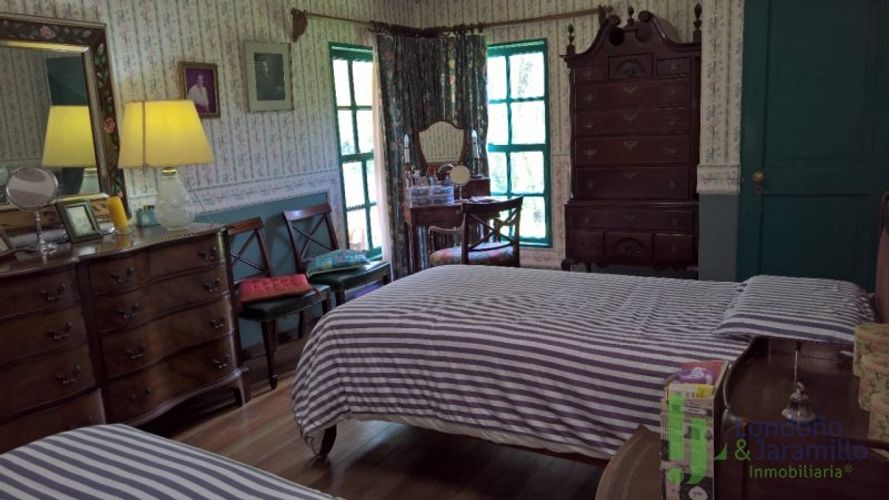 Finca en venta en Llano Grande, Rionegro, 27105 m² · foto 4 de 17