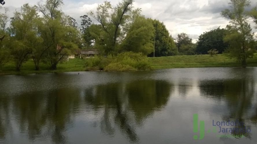 Finca en venta en Llano Grande, Rionegro, 27105 m² · foto 16 de 17
