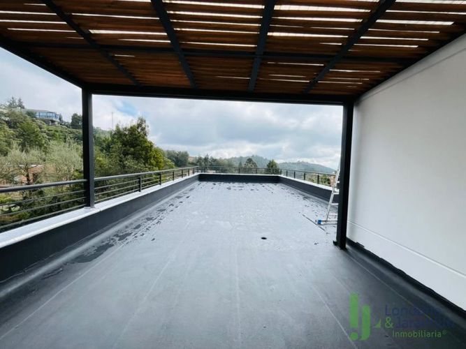 Casa de 3 alcobas en venta en Loma Del Escobero, Envigado, 807 m² · foto 7 de 20
