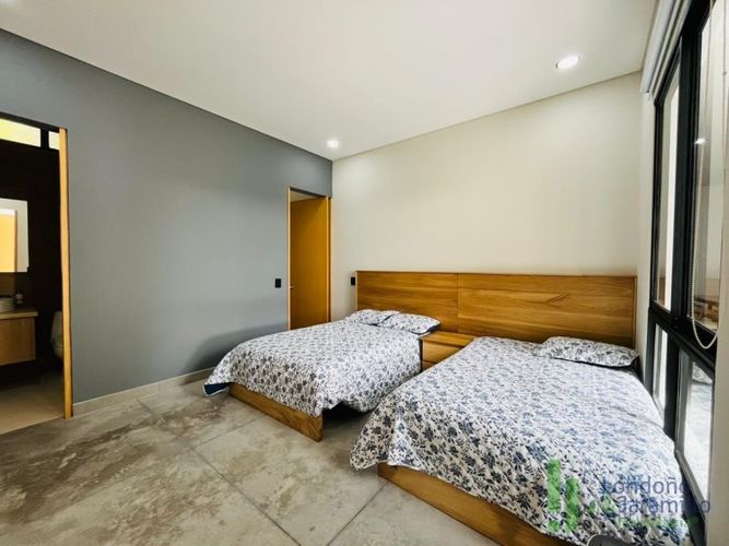 Casa de 3 alcobas en venta en Loma Del Escobero, Envigado, 807 m² · foto 12 de 20