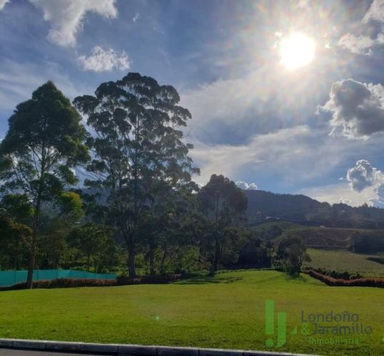 Lote en venta en El Carmen De Viboral, El Carmen de Viboral, 3403 m² · foto 4 de 5