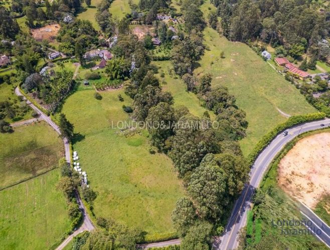 Lote en venta en Llano Grande, Rionegro, 750 m² · foto 2 de 14