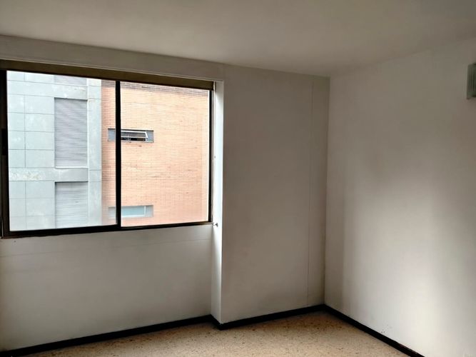 Apartamento de 3 alcobas en venta en El Poblado, Medellín, 112 m² · foto 16 de 18
