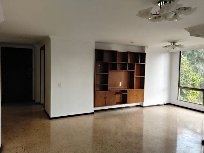 Apartamento de 3 alcobas en venta en El Poblado, Medellín, 112 m² · foto 5 de 18