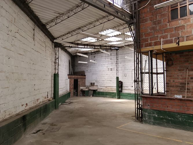 Bodega en arriendo en Belén San Bernardo, Medellín, 350 m² · foto 12 de 20