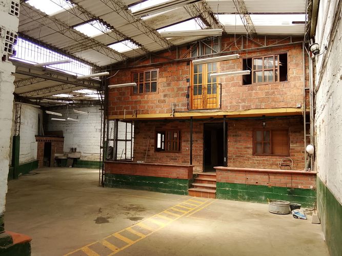 Bodega en arriendo en Belén San Bernardo, Medellín, 350 m² · foto 18 de 20