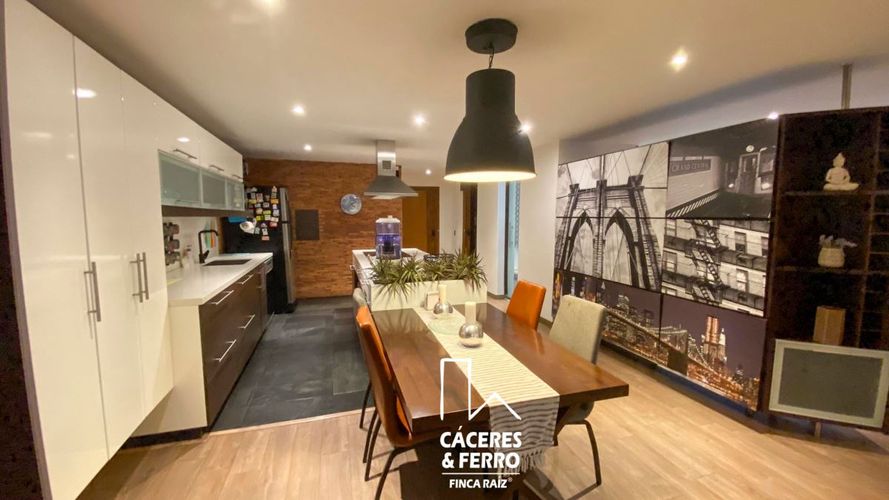 Apartaestudio en venta en La Carolina, Bogotá, 97 m² · foto 3 de 11