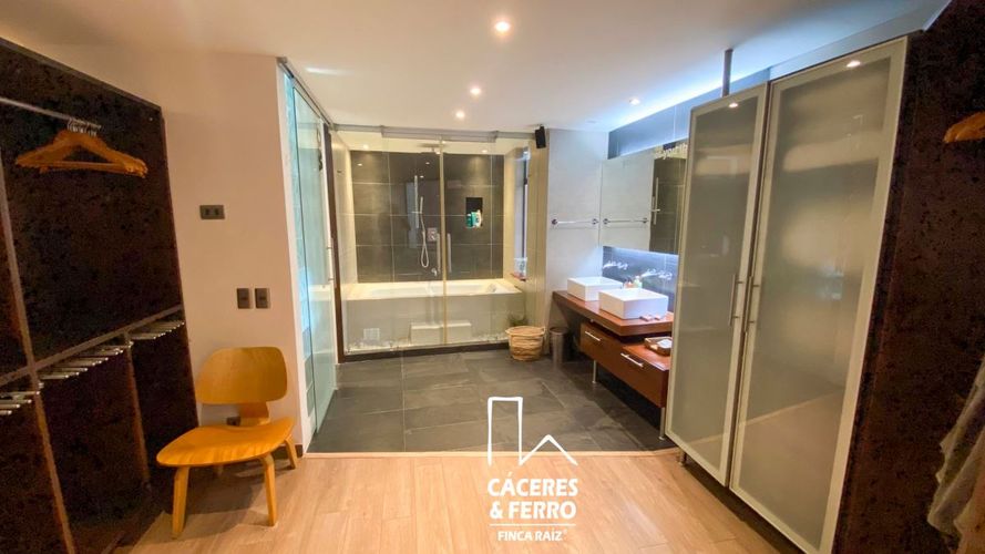 Apartaestudio en venta en La Carolina, Bogotá, 97 m² · foto 8 de 11