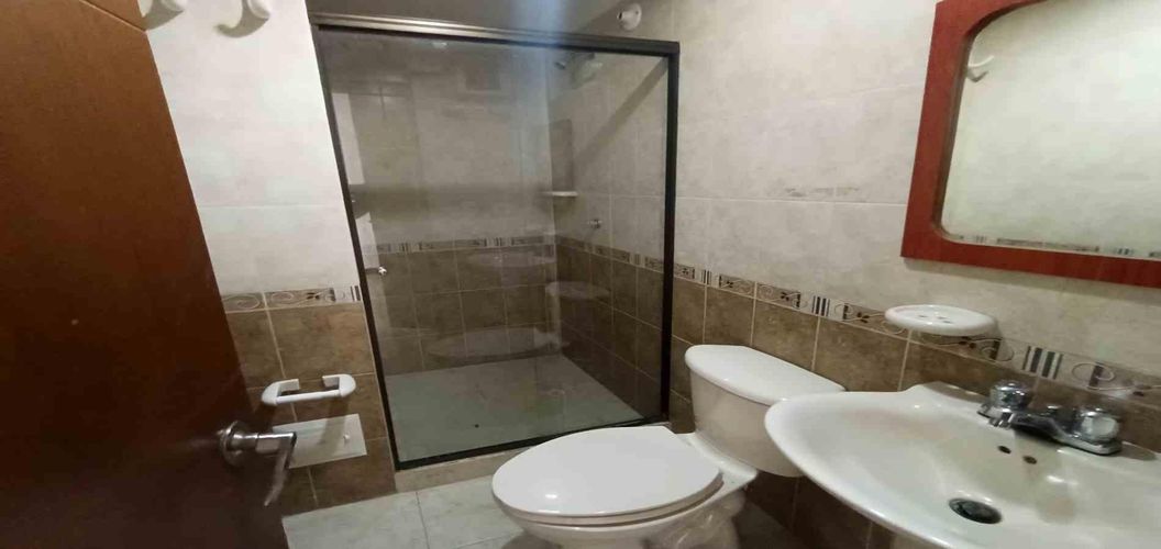 Oficina en arriendo en Avenida Santander, Manizales, 35 m² · foto 9 de 22