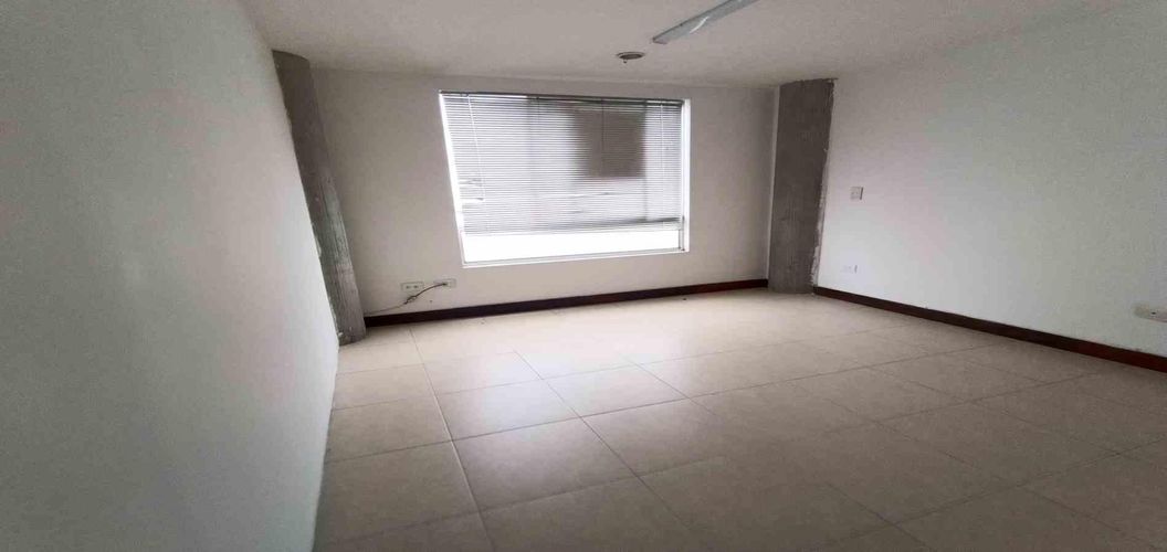Oficina en arriendo en Avenida Santander, Manizales, 35 m² · foto 11 de 22
