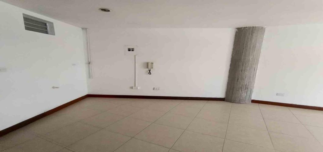 Oficina en arriendo en Avenida Santander, Manizales, 35 m² · foto 20 de 22