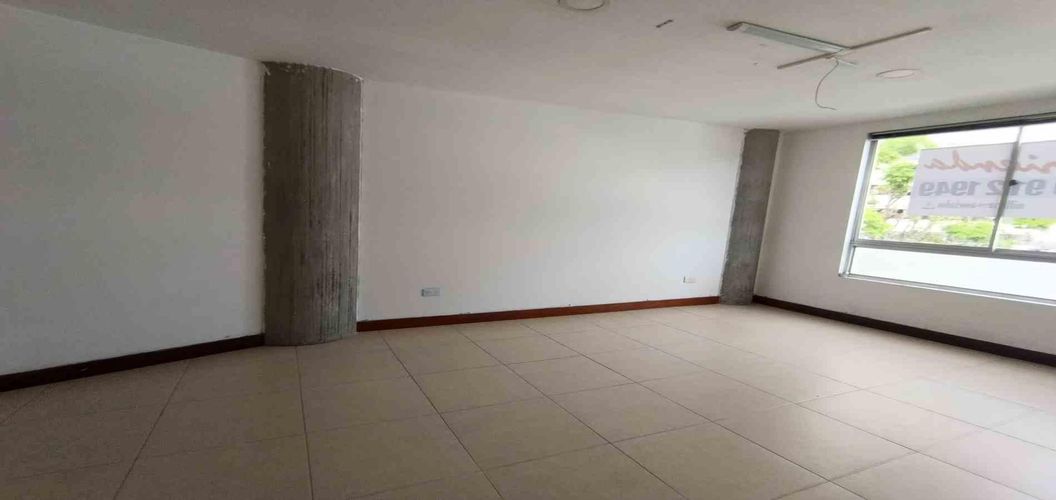 Oficina en arriendo en Avenida Santander, Manizales, 35 m² · foto 21 de 22