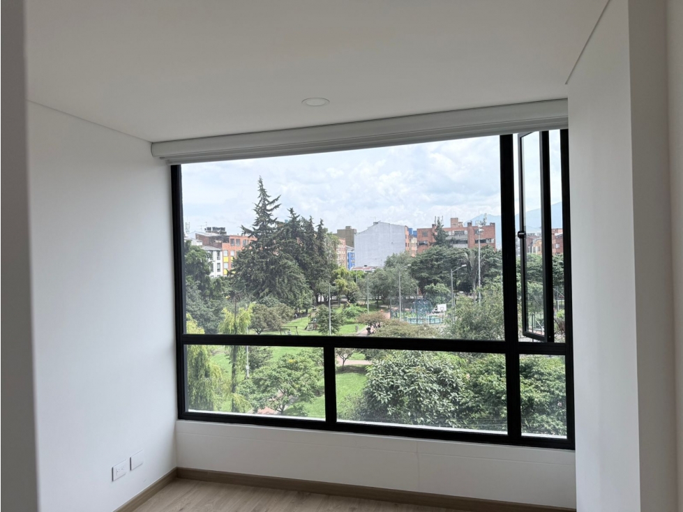 Apartamento en venta en Quinta Paredes, Bogotá · foto 5 de 20