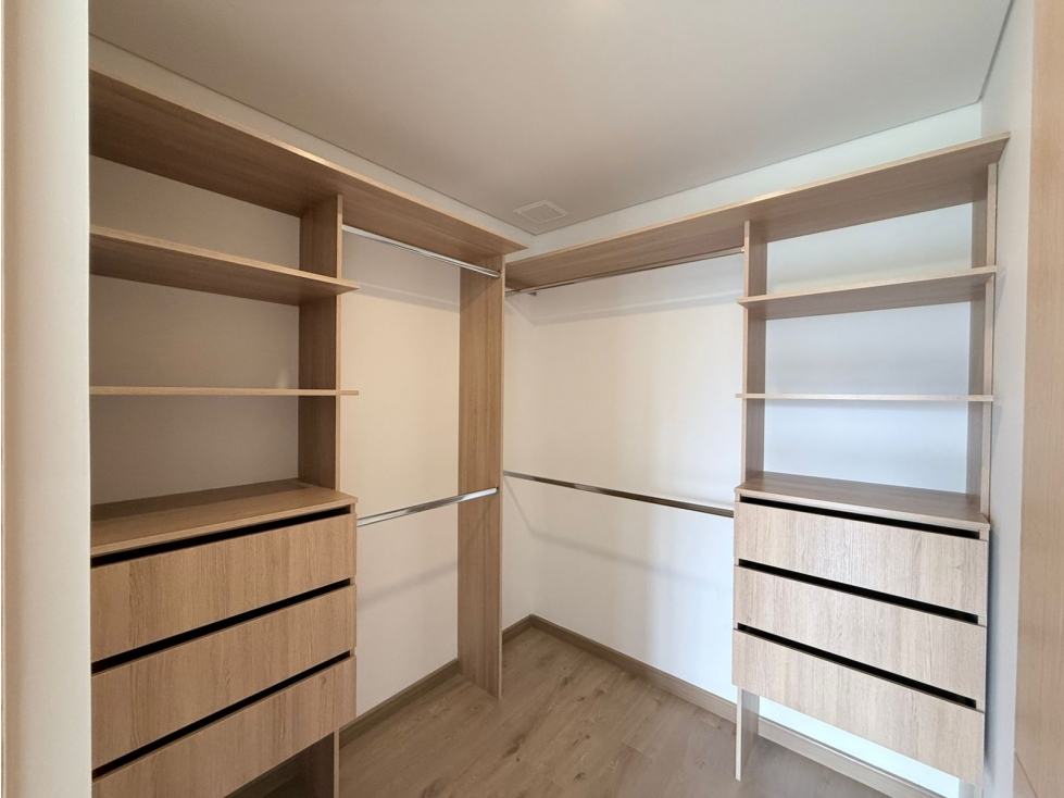 Apartamento en venta en Quinta Paredes, Bogotá · foto 9 de 20