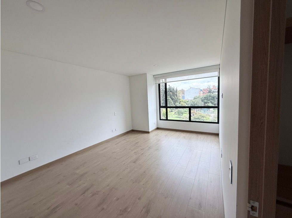 Apartamento en venta en Quinta Paredes, Bogotá · foto 10 de 20