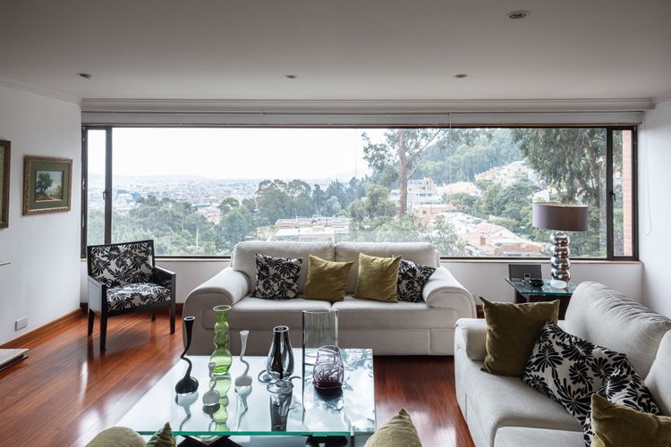 Apartamento de 3 alcobas en venta en El Refugio I, Bogotá, 150 m² · foto 1 de 22