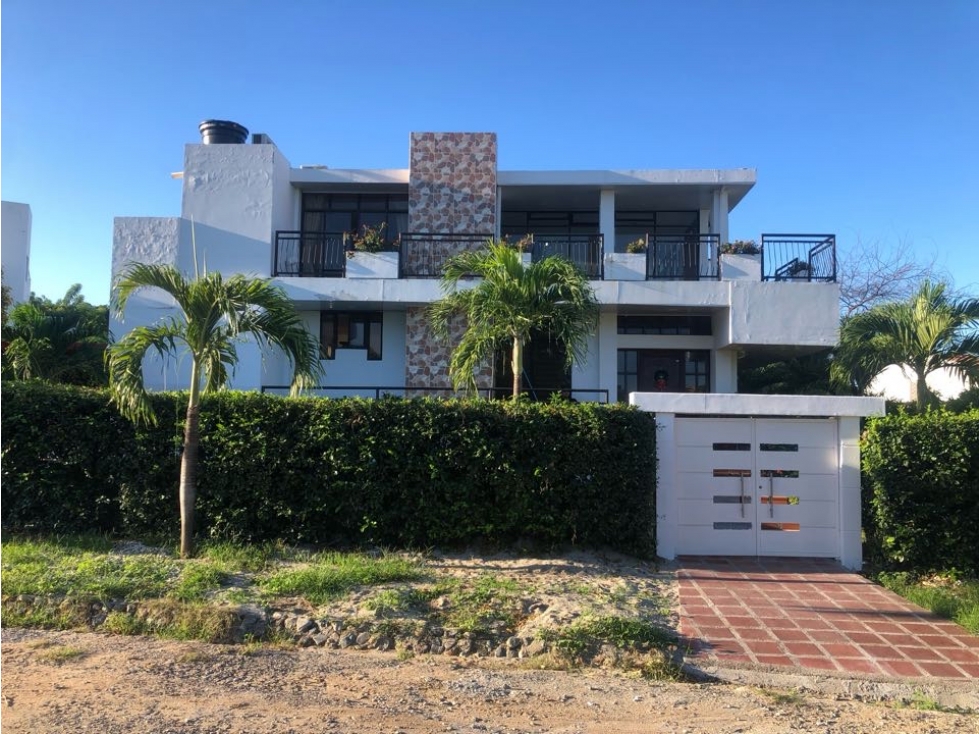 Casa en venta en La Paz, Santa Marta · foto 2 de 24