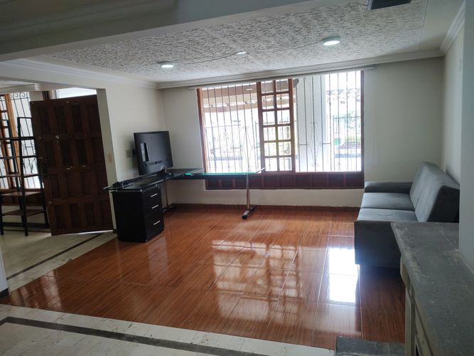 Casa de 3 alcobas en venta en El Contador, Bogotá, 240 m² · foto 4 de 20