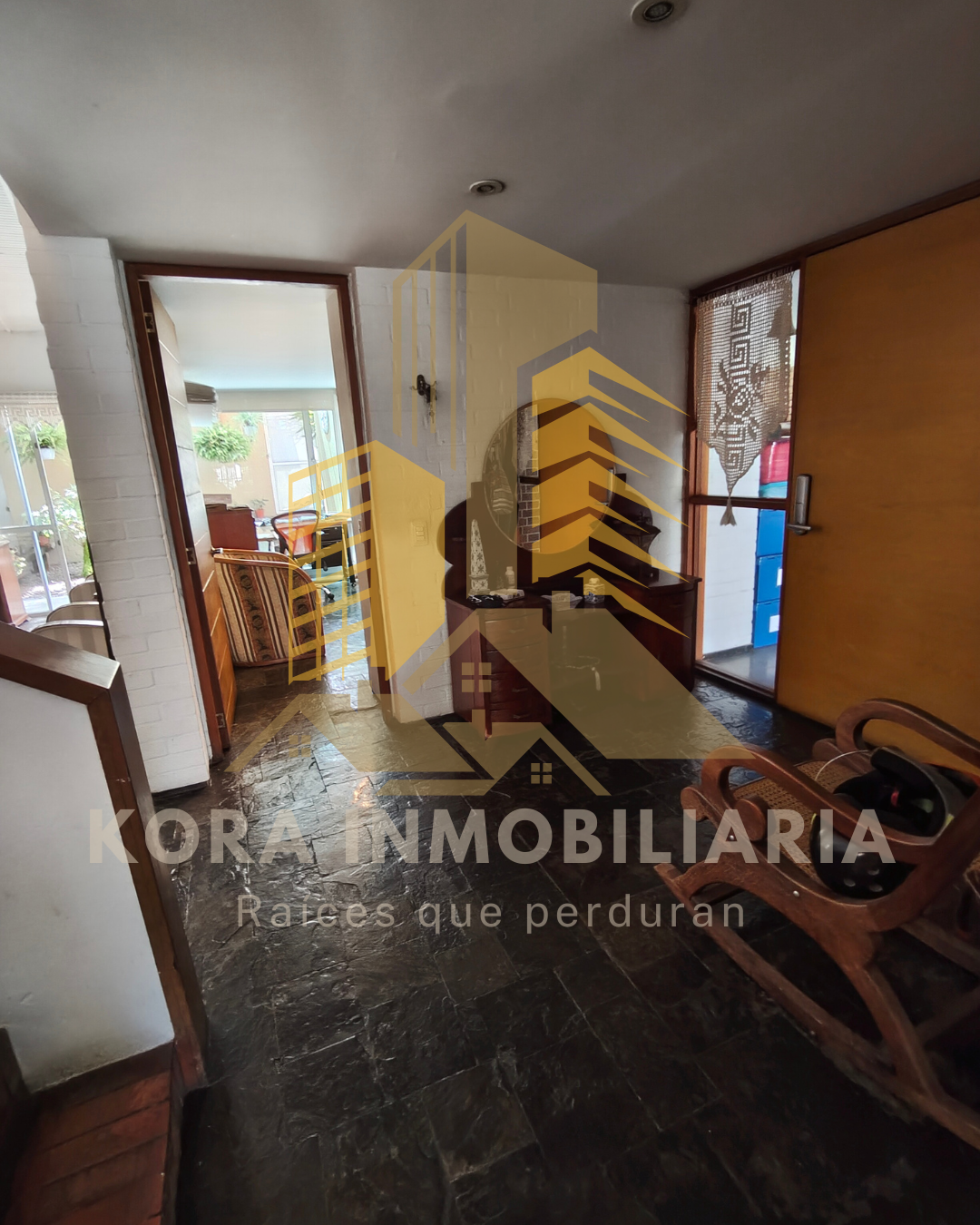 Casa en venta en Niza, Bogotá · foto 3 de 24