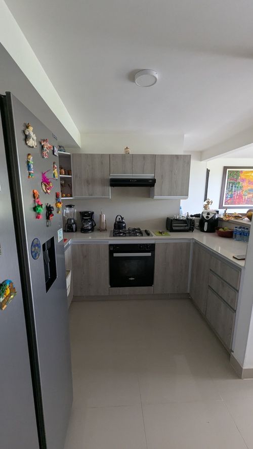 Apartamento de 3 alcobas en venta en Cr. Los Naranjos, Jamundí, 119 m² · foto 8 de 20
