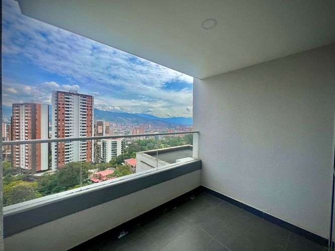 Apartamento de 2 alcobas en venta en La Doctora, Sabaneta, 79 m² · foto 18 de 19
