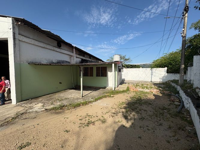 Bodega en venta en Kennedy, Bucaramanga, 1800 m² · foto 7 de 12