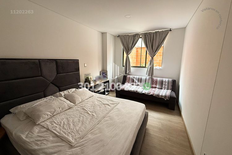 Apartamento de 3 alcobas en arriendo en Laureles, Medellín, 190 m² · foto 14 de 24
