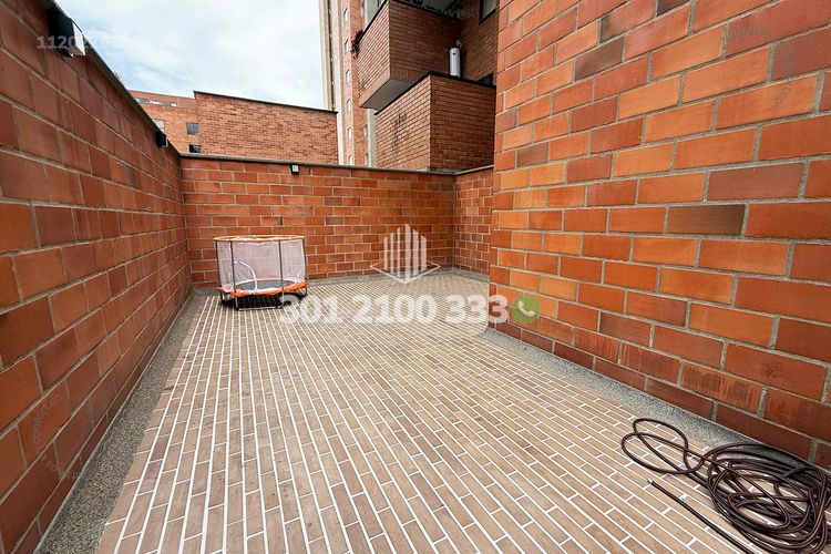 Apartamento de 3 alcobas en arriendo en Laureles, Medellín, 190 m² · foto 24 de 24