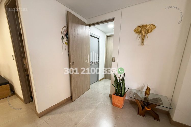 Apartamento de 3 alcobas en arriendo en Laureles, Medellín, 190 m² · foto 4 de 24