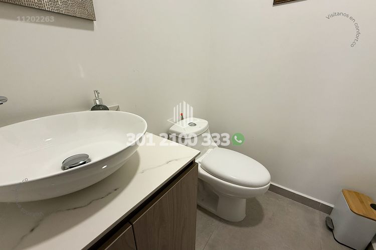 Apartamento de 3 alcobas en arriendo en Laureles, Medellín, 190 m² · foto 10 de 24