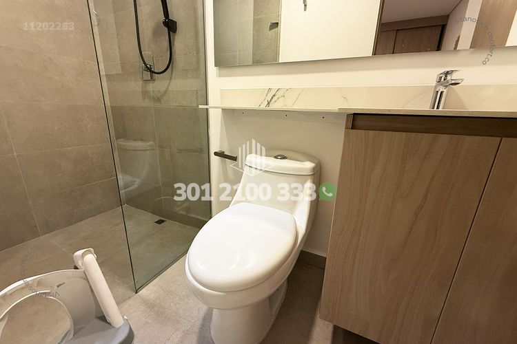 Apartamento de 3 alcobas en arriendo en Laureles, Medellín, 190 m² · foto 22 de 24