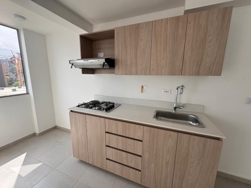 Apartamento en venta en La Cuenca, Envigado · foto 3 de 10